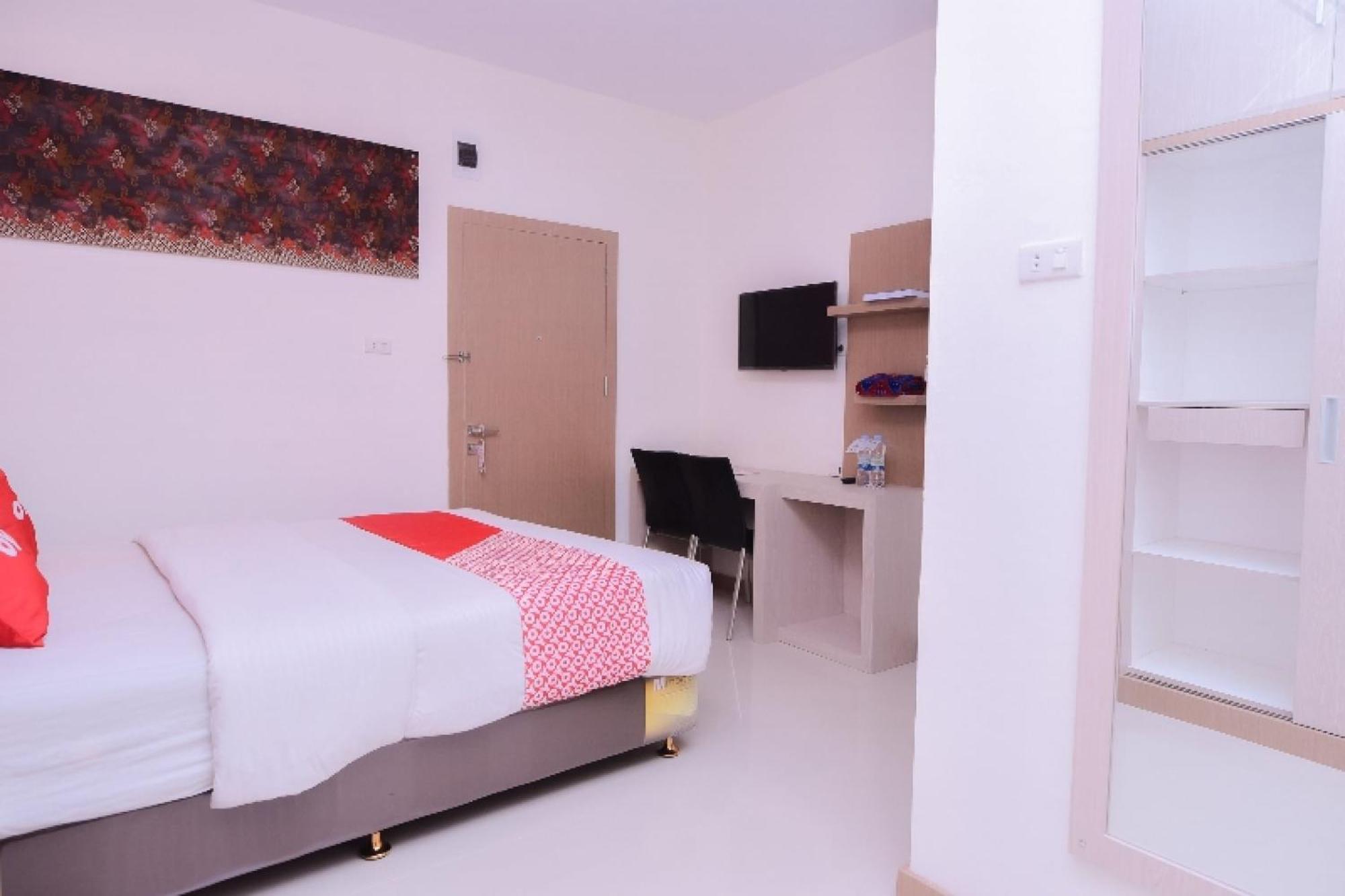 Super Oyo Capital O 2018 Ring Road Guest House Syariah Μπάντα Άτσεχ Εξωτερικό φωτογραφία